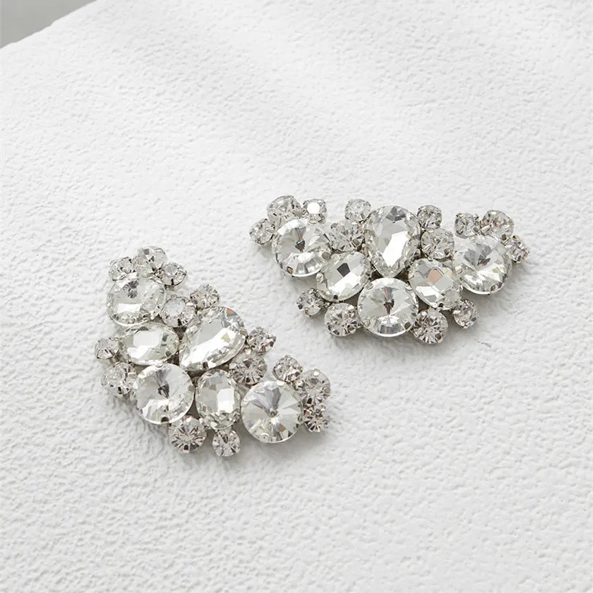 Sandalia con tacón – Elegancia brillante y confort